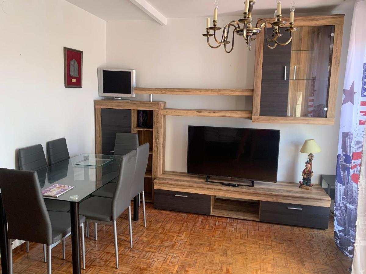 Vivienda Turistica Vistas Catedral Apartment León Exterior foto